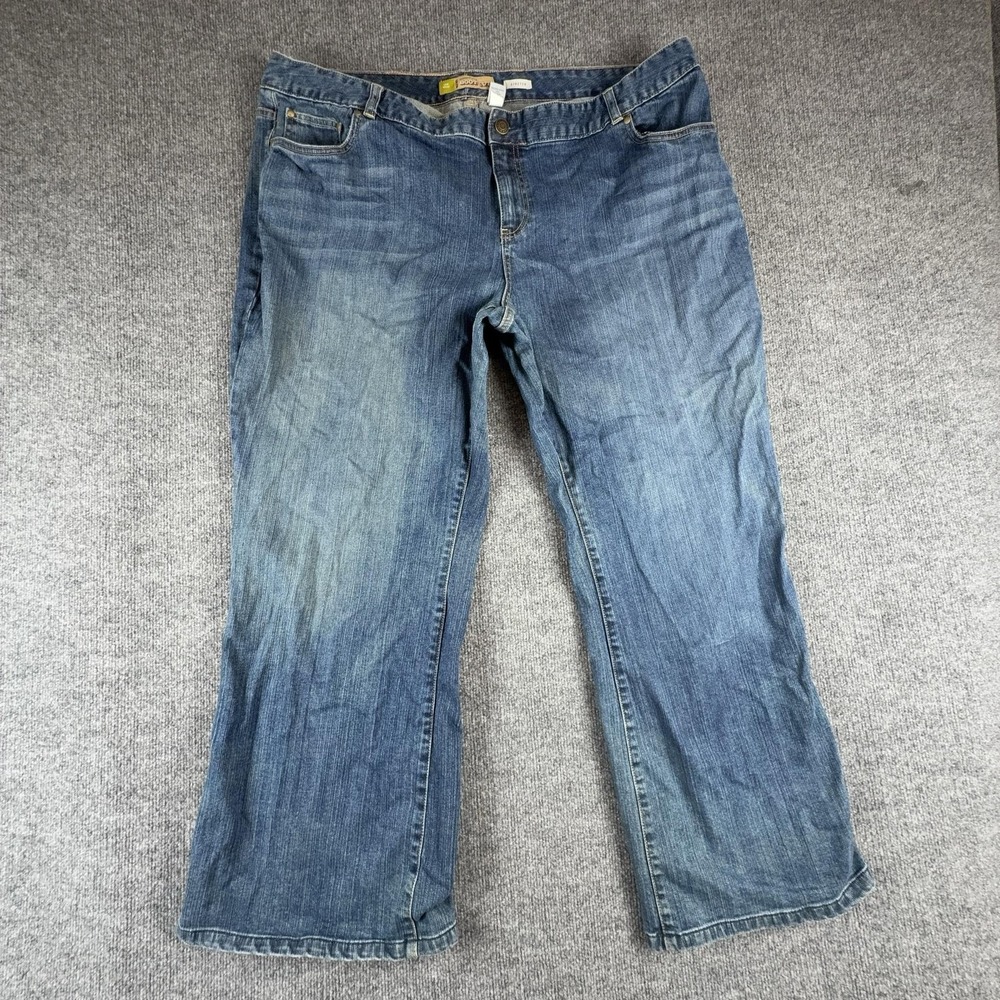 Old Navy Boot-Cut Jeans Womens 26 Regular Plus Medium Wash Blue Low Rise Stretch